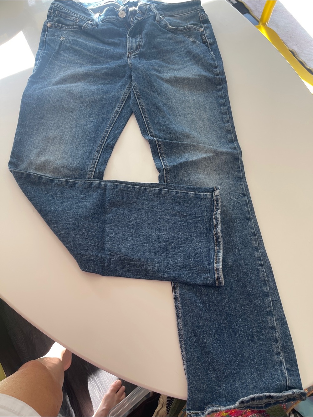 Vintage-Inspired Dark Wash Jeans